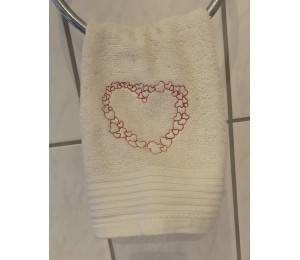 ADVENTSKALENDER 15. Dezember - Stickserie Sweet Magic Herzen